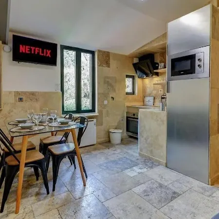 Le Coin Vintage - Familial - Hypercentre - Bourguignon - Rent Immo Lägenhet