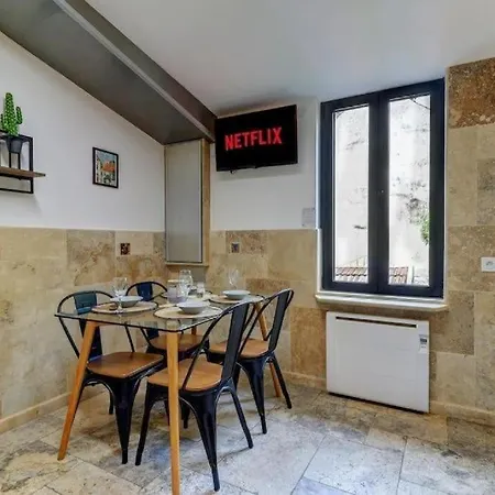 Διαμέρισμα Le Coin Vintage - Familial - Hypercentre - Bourguignon - Rent Immo *